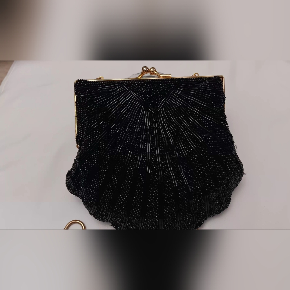 Beaded Partners Black Shell Evening Clutch